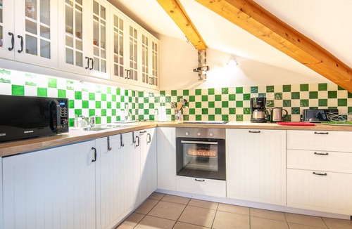 Les Esserts Apartment | Splendid apartment, 3 bedrooms, sleeps 6, balcony with mountain views