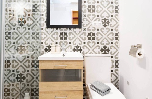 Sant Adria de Besos Apartment | Studio 10' walking distance from the beach and 20' from Bcn Center.