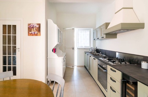 Plemmirio Villa | Stunning private villa for 10 people with A/C, WIFI, private pool, TV and terrace