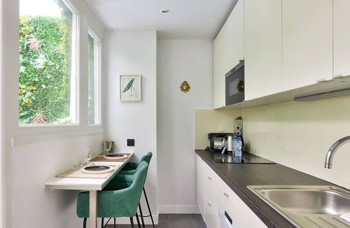 Quartier du Mail Apartment | Sublime studio avec patio