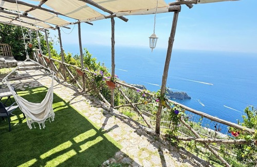 Conca dei Marini Villa | Sunrise Suite on the Amalfi Coast