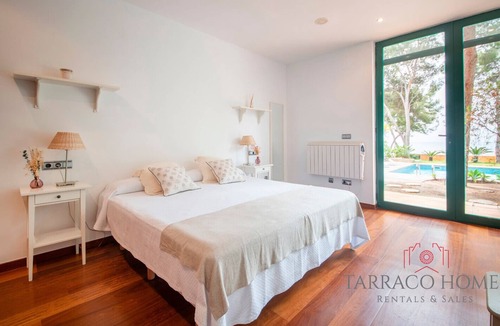 Tamarit Villa | TH100 Gran Villa Vacacional con Vistas Al Mar en Tamarit