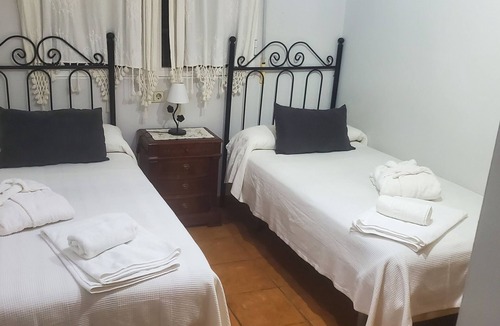 Mocejon Hostel | The Matador