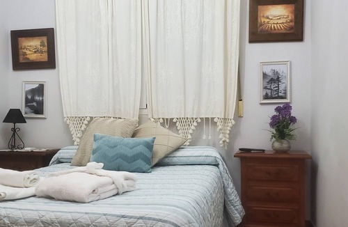 Mocejon Hostel | The Matador