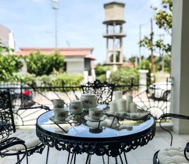 Nea Iraklia Villa | The Serenity Villa #PROPERTLY