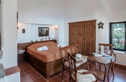 Ventimiglia Villa | TORRE GRIMALDI 2&2, Emma Villas