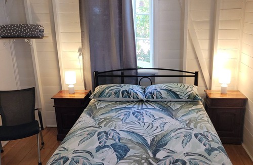 Parramatta Park Hostel | Travellers Paradise Heritage Historical Place - Hostel
