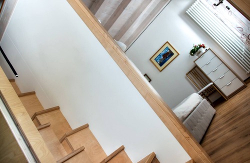 Burano House | Typical Venetian house overlooking the courtyard of Comare with lagoon view ....