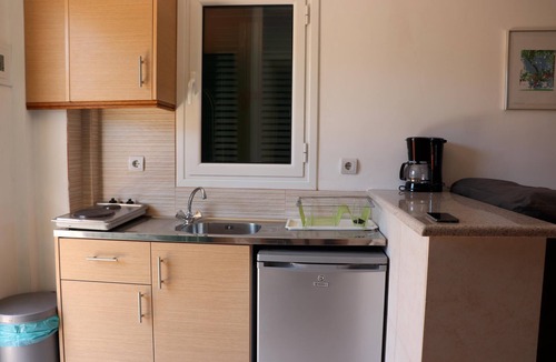 Kavos Apartment | Unique located holiday apartment directly at the sea, own beach access, Wifi | A