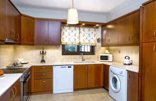 Alonia House | Venetian Hill House-Venetian Hill House