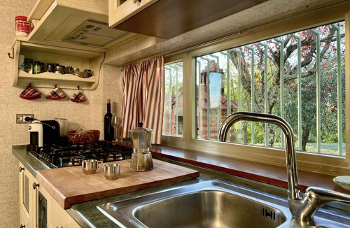 Montefiridolfi Villa | Villa Andrei, a relaxing bath in the Tuscan countryside with private pool