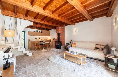Est Villa | Villa Augustine – 5 Stars – Aix with Private Pool and Terrace + Wi-Fi