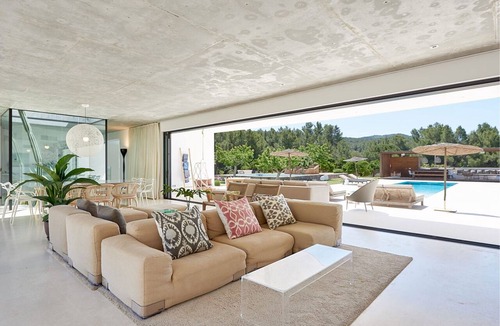 Soller Villa | Villa 'Can Pep De Sa Guaita' with Private Pool, Wi-Fi, and Air Conditioning