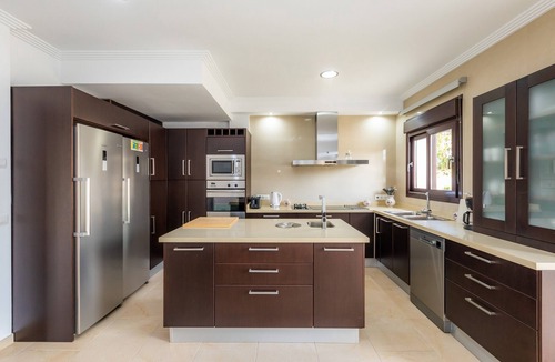 Son Moll Villa | Villa Casa Bon Sol with Pool, Shared Terrace and Wi-Fi