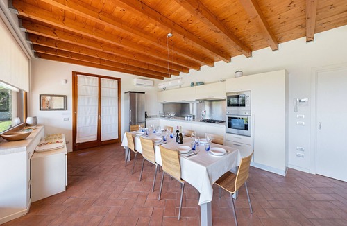 Portese Villa | Villa Elisabetta with private pool and garden