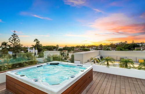Golden Mile Villa | Villa Elements - 4-bed luxury villa on Golden Mile