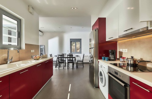 Agia Pelagia Villa | Villa Emilia Agia Pelagia – Private Heated Pool, Sea Views