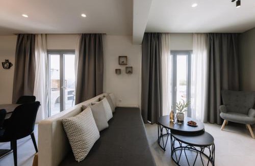 Naxos Villa | Villa Finest with Private Pool & Hot Tub at Mikri Vigla
