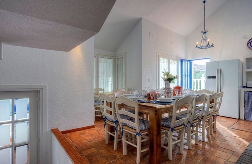 Villaluenga de la Sagra House | Villa Gloria with Spa and Pool – Country House in Toledo