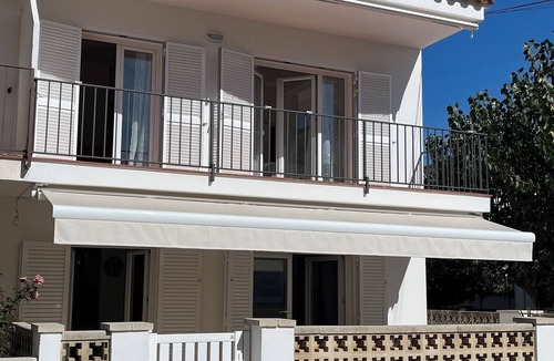 L'Estartit Villa | Villa in L'Estartit for 6pax with parking space and 5min to the beach