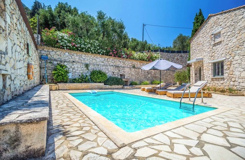Xirokastello Villa | Villa Irini - Two Bedroom Villa, Sleeps 4