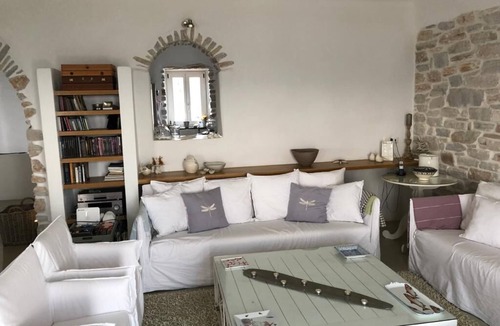 Ampelas House | Villa Lithos