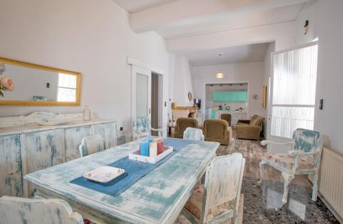 Midea House | Villa Magnolia