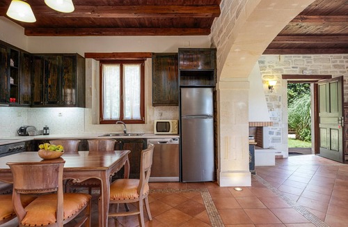 Adelianos Kampos Villa | Villa Mera,pool,near the beach & all amenities