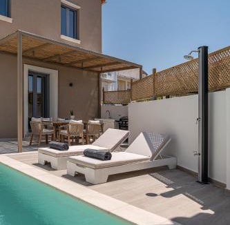 Galatas Villa | Villa Seyian