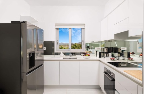 Chania Villa | Villa Tholaria - Beyond the Sea by etouri