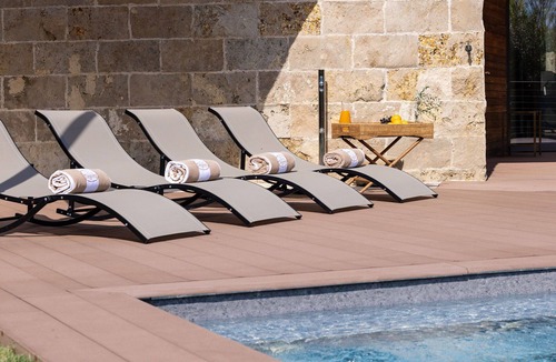 Radicondoli Villa | Wonderful private villa for 12 guests with WIFI, private pool, A/C, TV, veranda and pets allowed