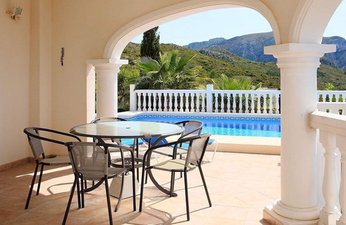 Rafol de Almunia Villa | Wonderful private villa for 6 people with private pool, WIFI, A/C, TV, terrace and parking