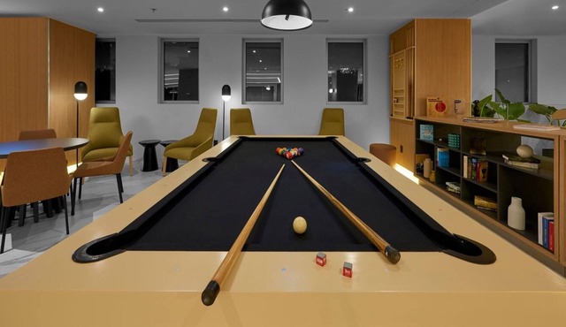 3 Boutique-Style Rooms in Trendy Providencia – Walk to Dining & Green Spaces