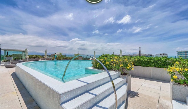 4BR Villa with Patio and Jacuzzi in Nuevo Vallarta