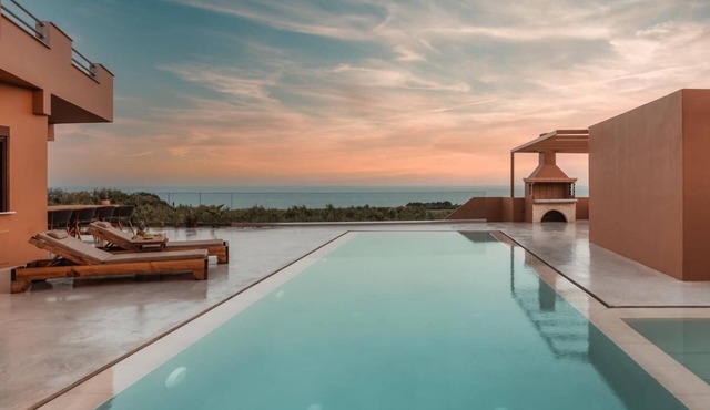 5 Bedroom Sea View Villa
