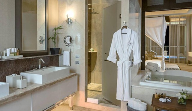 A Grand Luxxe Four Bedroom Residence