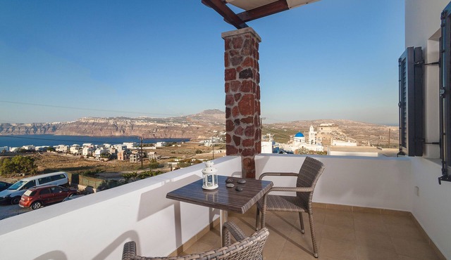 Aelia Suites