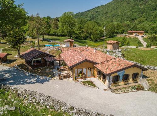 Agriturismo Fattoria Carolina - Friuli Venezia Giulia - Val d'Arzino