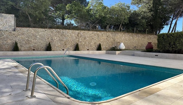 Apartment in Llafranc near Sandy Beach