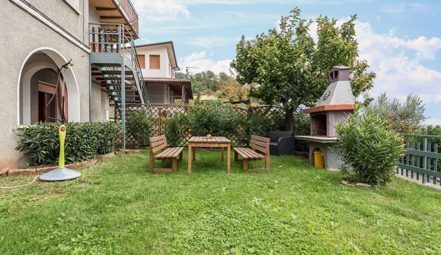Apartment Oleandro Casa Demonti with Mountain View, Pool, Terrace & Wi-Fi