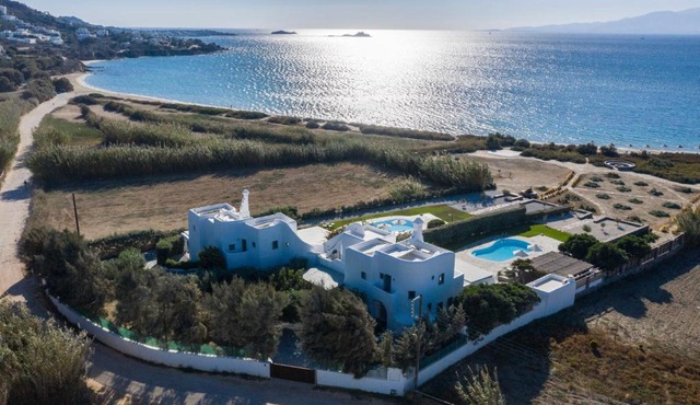 Aqua Breeze Villas on the beach