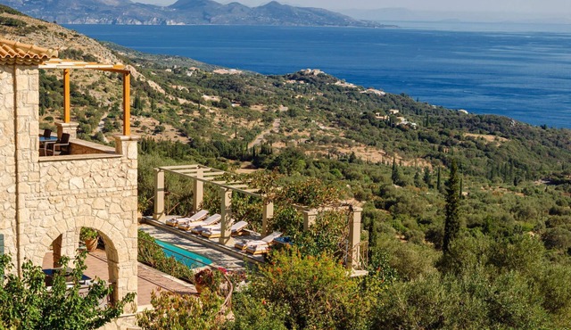 Armos Stone Villa - 3 Bedroom Villa with Private Pool