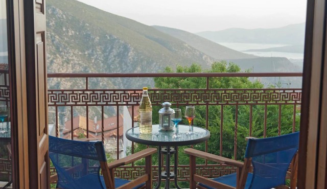 Athina apartment Delphi
