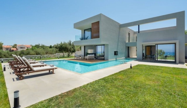 Avra Villa, Pirgos-Villas, Heated Pool, Wonderful Sea View
