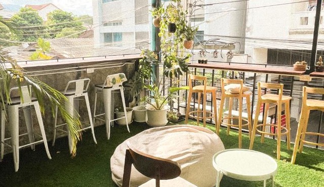 Basecamp Hostel