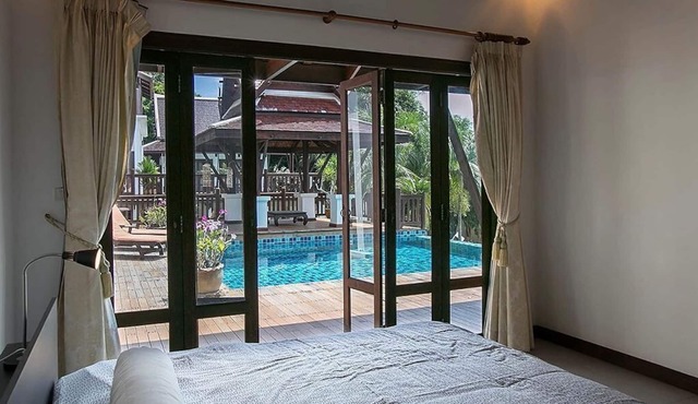 Beach villa with sea view in Cape Mae Phim, private pool.