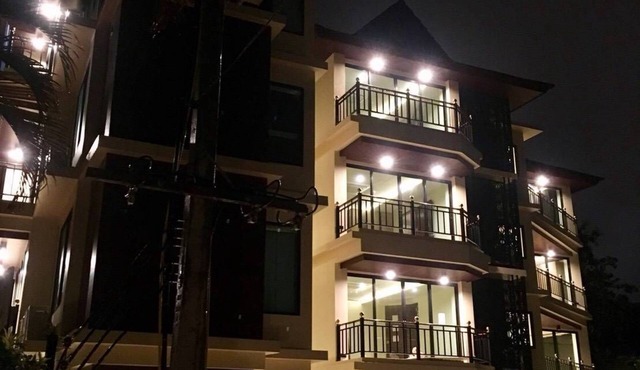 Beautiful Apartment in the Old City at Walking Street