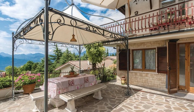 Beautiful apartment in San Zeno di Montagna with house a mountain view