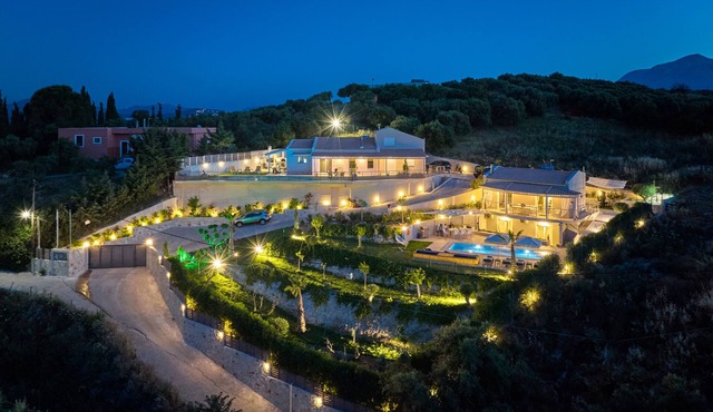 Belle Vue Country Style Villa