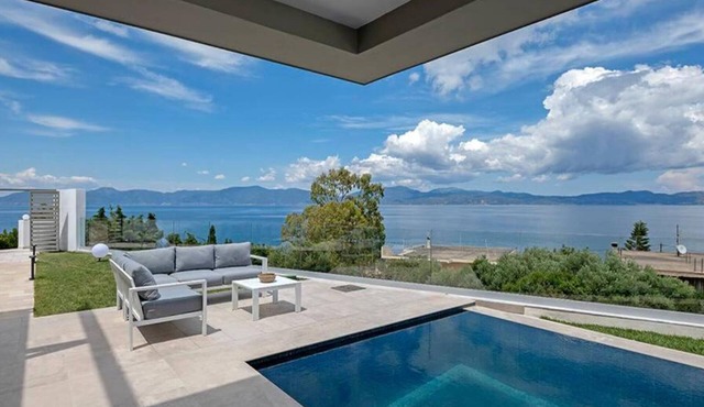 BH812 - C - Villa Fthiotida
